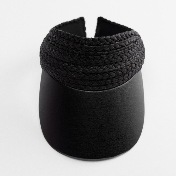 Zara Accessories - NWT. Zara Black Raffia Vizor. Size S-M.